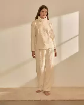 Женская пижама с высоким воротником nfasis, цвет 120 Crudo