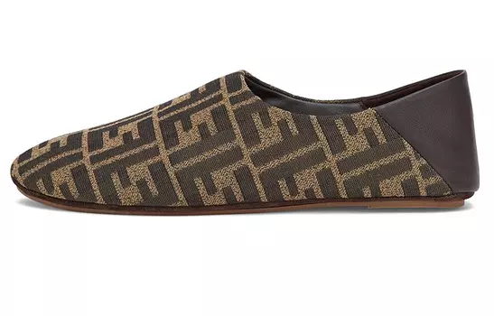 Женская повседневная обувь Fendi