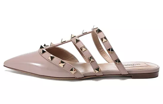 Женские туфли Valentino Rockstud, телесно-розовый
