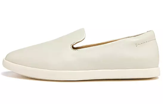 Женская повседневная обувь женская белая Clarks