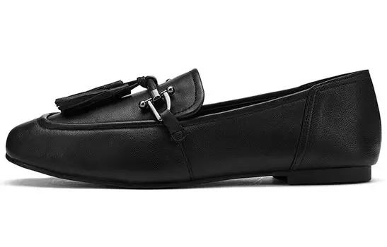 Женская повседневная обувь Женская низкая черная Clarks