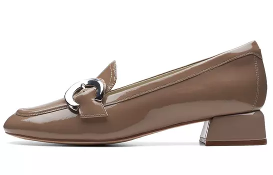 Женская повседневная обувь Женские низкие хаки Clarks