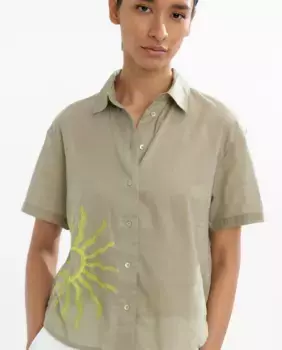 Женская рубашка 100% хлопок с коротким рукавом и принтом на груди Parfois, зеленый