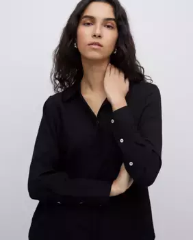 Женская рубашка из струящейся вискозы прямого кроя Yerse, черный