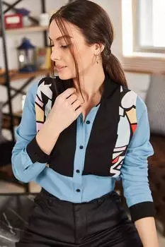 Женская рубашка ледяного синего цвета с трехцветным геометрическим узором armonika, синий