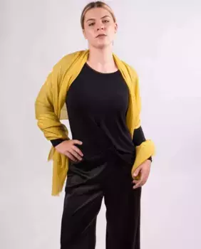 Женская шерстяная шаль желтого цвета MR Complements, жёлтый