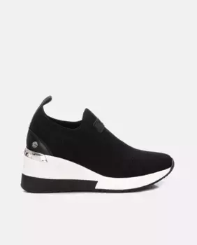 Женская спортивная обувь на эластичной танкетке Xti, чёрный