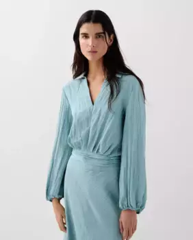 Женская струящаяся блуза с присборенной талией Scalpers, светло-голубой