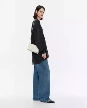 Женская сумка через плечо с клапаном мини из кожи наппа цвета слоновой кости Bimba y Lola, белый