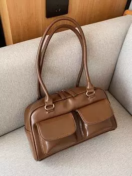 Женская сумка на одно плечо