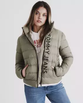 Женская утепленная куртка с логотипом Tommy Jeans, цвет Verde Militar
