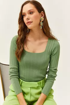 Женская зеленая блузка из плотного трикотажа в рубчик с квадратным воротником Olalook, зеленый