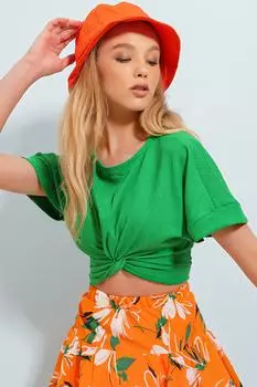 Женская зеленая укороченная блузка с круглым вырезом и двойными рукавами и узлом спереди Trend Alaat Stili, зеленый