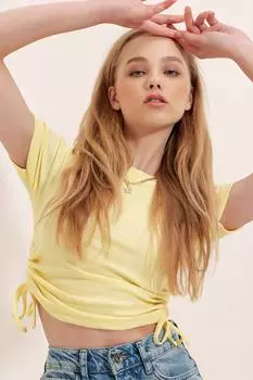 Женская желтая блузка на бретельках со сборками по бокам Trend Alaat Stili, желтый
