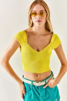 Женская желтая укороченная трикотажная блузка с воротником-сердечком Olalook, желтый
