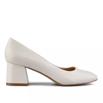 Женские элегантные бежевые туфли Tendenz