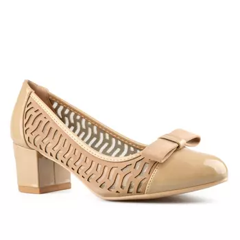 Женские элегантные бежевые туфли Tendenz