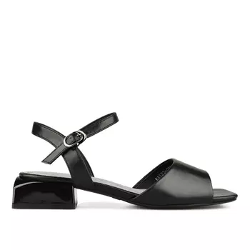 Женские элегантные босоножки черные Tendenz