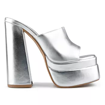 Женские элегантные серебряные тапочки Tendenz