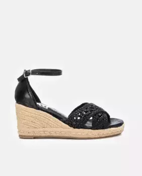 Женские эспадрильи на танкетке с застежкой на пряжке Xti, чёрный