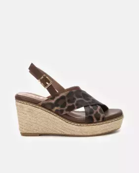 Женские эспадрильи на танкетке с застежкой-пряжкой Xti, коричневый