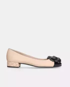 Женские балетки Gretschen из кожи наппа с цветком XL Pretty Ballerinas, цвет Nude