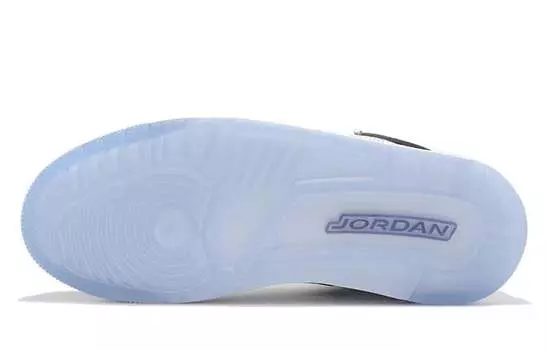Женские баскетбольные кроссовки Jordan Courtside 23 Vintage, White