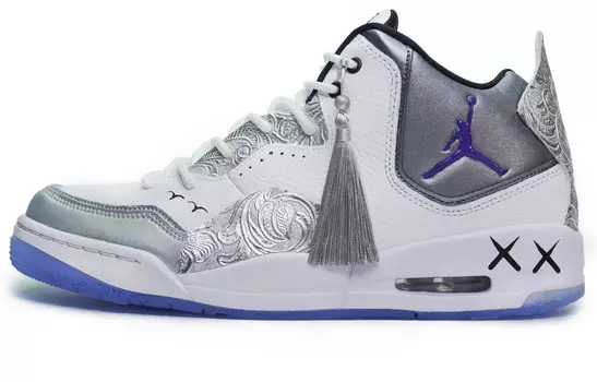 Женские баскетбольные кроссовки Jordan Courtside 23 Vintage, Silver