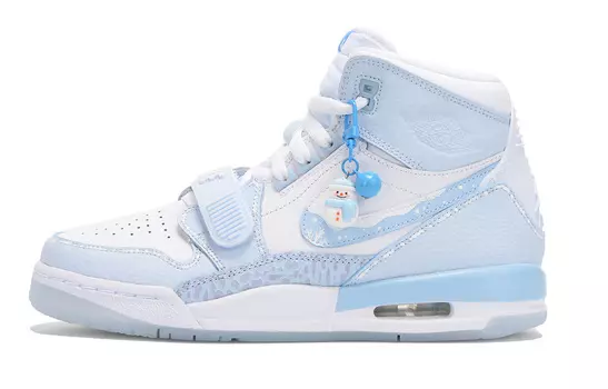 Женские баскетбольные кроссовки Jordan Legacy 312 Vintage