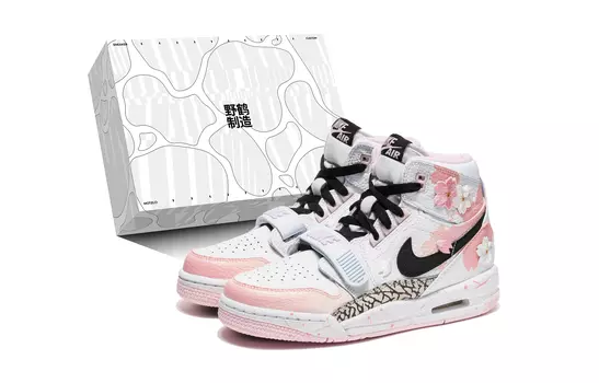 Женские баскетбольные кроссовки Jordan Legacy 312 Vintage
