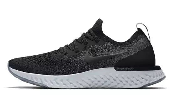 Женские беговые кроссовки Nike Epic React Flyknit 1