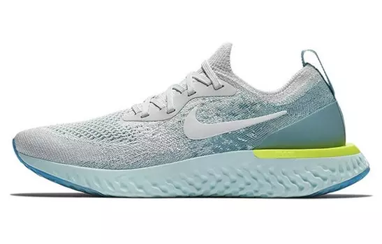 Женские беговые кроссовки Nike Epic React Flyknit 1