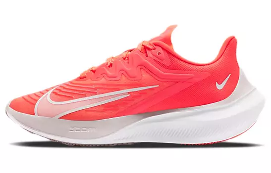Женские беговые кроссовки Nike Zoom Gravity 2