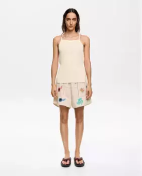 Женские бермуды с разноцветной вышивкой Bimba y Lola, цвет Crudo