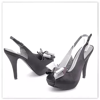 Женские босоножки черные Tendenz