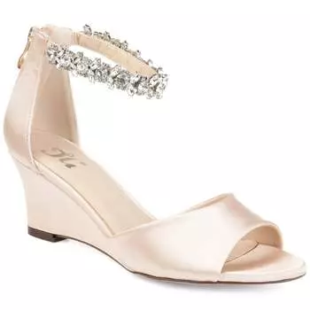 Женские босоножки Connor на танкетке из коллекции Journee, кремовый