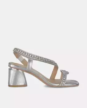 Женские босоножки на каблуке с квадратным носком и ремешком со стразами Alma en Pena, серебрянный