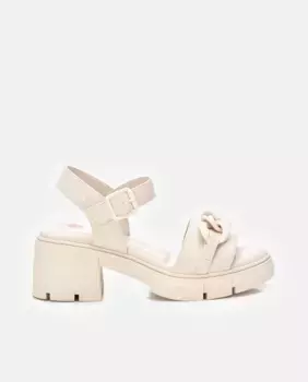 Женские босоножки на каблуке с застежкой-пряжкой Refresh, белый