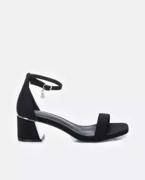 Женские босоножки на каблуке с застежкой-пряжкой Xti, черный