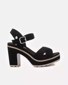 Женские босоножки на каблуке с застежкой-пряжкой Refresh, черный