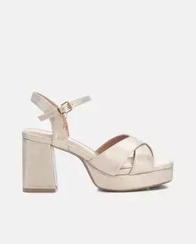 Женские босоножки на каблуке с застежкой-пряжкой Xti, золото