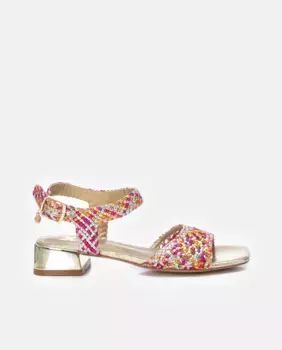 Женские босоножки на низком каблуке с застежкой-пряжкой Xti, фуксия