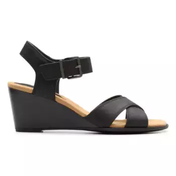 Женские босоножки на танкетке Emmalae Iris Clarks, цвет black leather