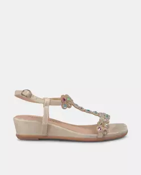 Женские босоножки на танкетке с драгоценными камнями на мыске Alma en Pena, золото