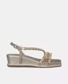 Женские босоножки на танкетке с квадратным носком и ремешками со стразами Alma en Pena, коричневый