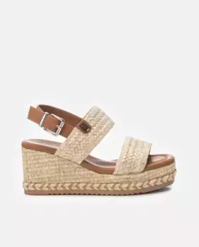 Женские босоножки на танкетке с пряжкой Refresh, бежевый