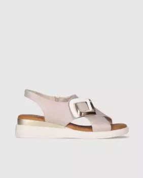 Женские босоножки на танкетке с застежкой-липучкой и декоративной пряжкой Chika10, цвет Rosa