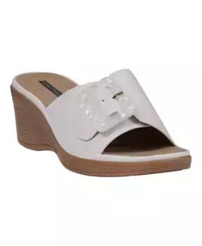 Женские босоножки Teri на платформе с пряжкой GC Shoes, белый