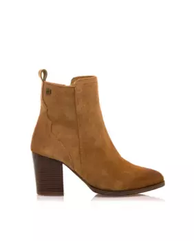 Женские ботильоны на каблуке из замши Mustang, коричневый