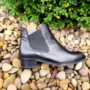 Женские ботильоны Pamela из черной кожи Ara